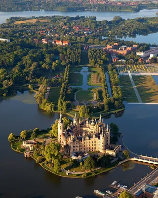 Замки Германии: Шверинский замок (Schwerin Castle)
