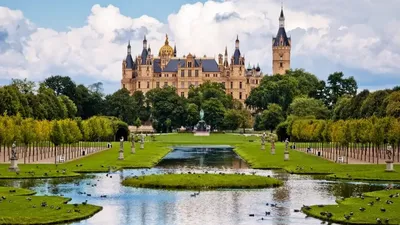 7tripsOn.com | Schwerin Castle, Schwerin, Germany