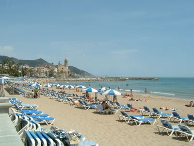Sitges Chic: Kicking back in Catalonia's coolest beach town | Independent.ie