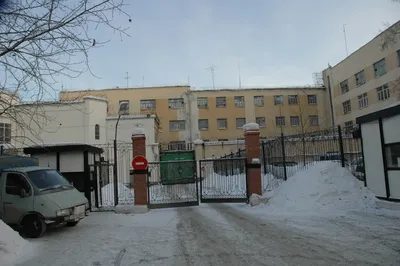 Источник: в СИЗО Екатеринбурга скончались двое арестантов - KP.RU