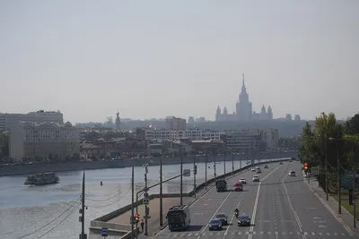 Накрывший Москву смог начал отступать - РИА Новости, 19.08.2022