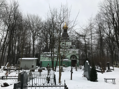 На Смоленском кладбище открыли памятник Ксении Петербургской