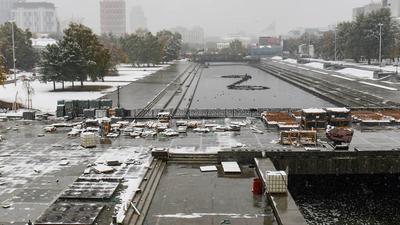 Екатеринбург засыпало снегом в ночь на 14 ноября | Уральский меридиан