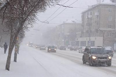 В Екатеринбурге к вечеру воскресенья пойдёт снег | Уральский меридиан