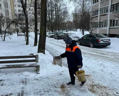 Снегопад в Минске. 10-балльные пробки и план «Погода»