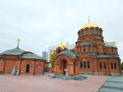 Собор во имя Александра Невского — достопримечательности города Новосибирск