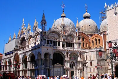 Собор святого Марка в Венеции / Чертежи архитектурных памятников,  сооружений и объектов - наглядная история архитектуры и стилей