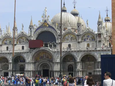 Украшения фасада собора Святого Марка в Венеции - aroundcard