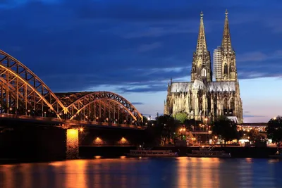 Кёльнский собор в Германии - третий самый высокий кафедральный собор