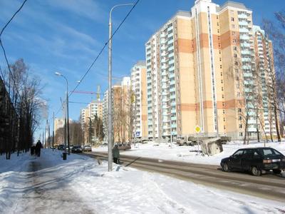 Вид с воздуха на типовой жилой район в Солнцево, Москва, Россия стоковое  фото ©alexeynovikov 358560650