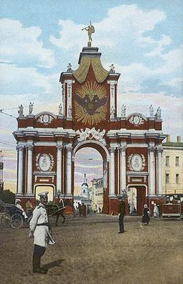 ЦАО - Выход с территории Московского Кремля через Спасские ворота 23 и 24  мая будет закрыт для посетителей. Данная мера необходима в связи с  подготовкой и проведением государственного мероприятия на Красной площади.