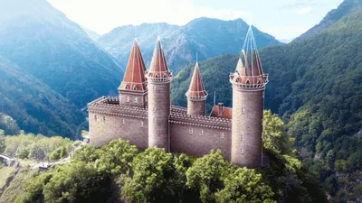 Исторический эксперимент: во Франции строят средневековый замок (фото) |  Строительный портал BuildPortal
