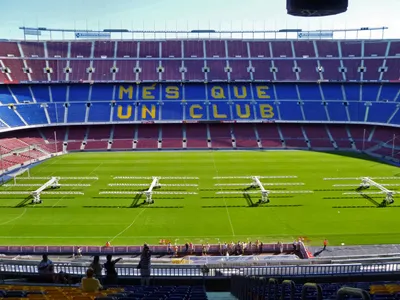 Стадион Барселоны камп ноу фото