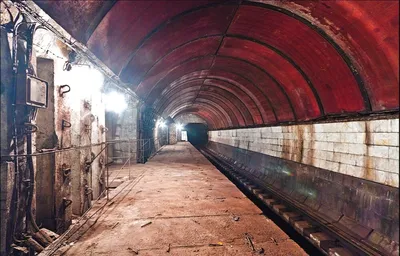 Секретная «Бажовская»: журналистам показали неизвестную станцию метро -  «Уральский рабочий»