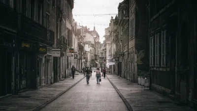 Скачать обои город, улица, маленький, ресторан, старый, франция, vintage,  Old street, раздел город в разрешении 4672x3104