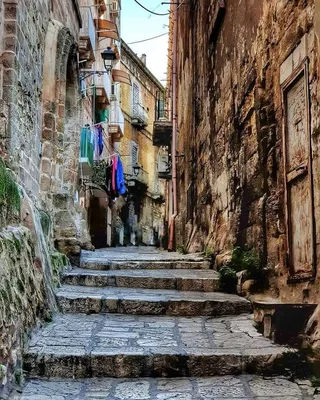 Старый Город В Перудже - Италия Фотография, картинки, изображения и  сток-фотография без роялти. Image 78895534