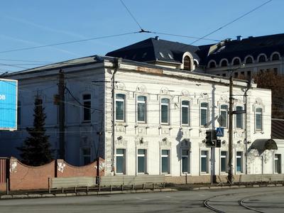 Лепнина на 15 старых зданиях Челябинска