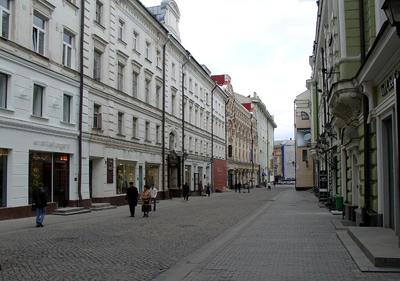 Улица Петровка — Википедия