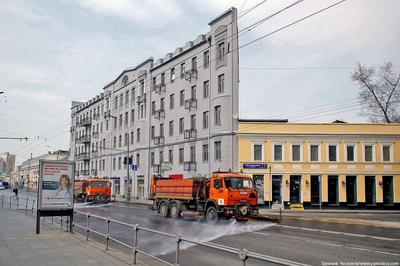 УЛИЦЫ МОСКВЫ ВСЕ БОЛЬШЕ НАПОМИНАЮТ ЕВРОПУ