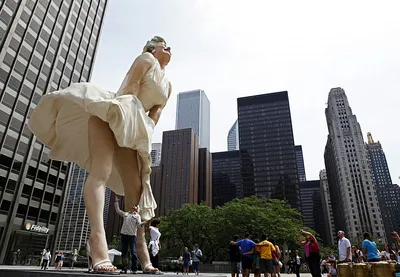 Статуя Мэрилин Монро в Чикаго.... - Интеллектуальный юмор | Facebook