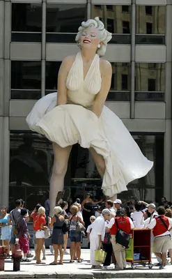Белое платье Мэрилин Монро — Википедия