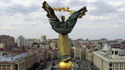 Монумент Независимости Украины на Майдане