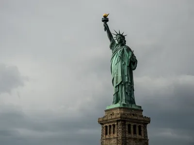 Статуя свободы в Нью-Йорке (США): история, высота, где находится и как  добраться