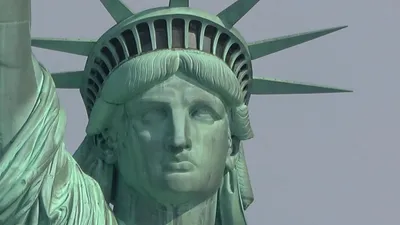 История одного шедевра: Статуя Свободы – ее алтарь ее никогда не покроет  забвение - RadioVan.fm
