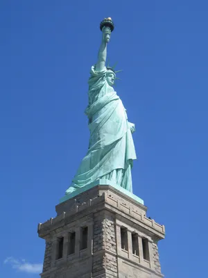 Статуя Свободы в США – история американского символа свободы и демократии -  Чудеса света