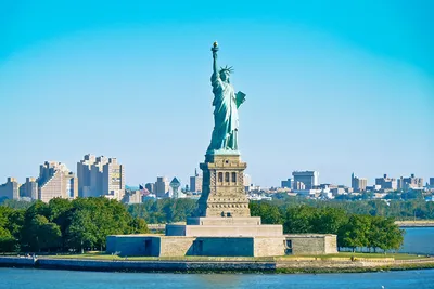 Статуя свободы в Нью-Йорке, нью-йорк Стоковое Фото - изображение  насчитывающей остров, иммигрант: 176316294