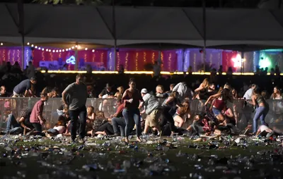 В результате стрельбы на фестивале в Лас-Вегасе погибли 58 человек, более  500 пострадали | За рубежом | ERR