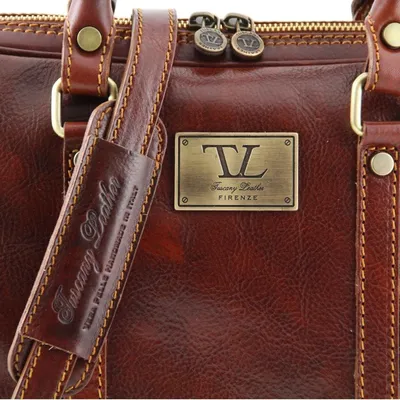 Женская кожаная сумка Италия Armonia Tuscany TL142286 - купить по выгодной  цене в Киеве, доставка ✈ по Украине, гарантия, наложка. Заказать кожаные  сумки в интернет магазине ❰❰❰СемьСумок❱❱❱