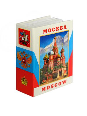 Традиционные русские сувениры на рождестве и Новом Годе справедливой Москве,  России Редакционное Изображение - изображение насчитывающей прописно,  россия: 108027580