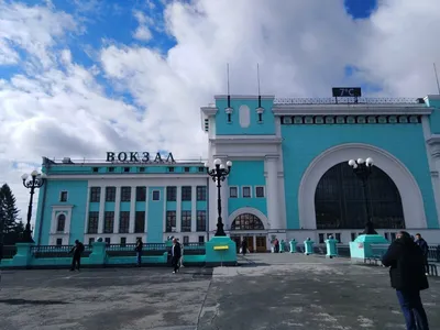 Воздушные шары и товары для праздника в Новосибирске оптом и в розницу