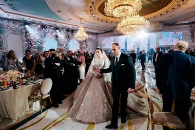 Нашумевшая свадьба сына российского олигарха получила продолжение -  ForumDaily