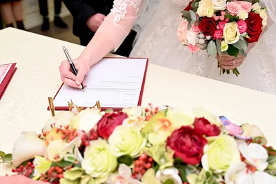 Свадьба в американской флористической традиции ᐈ Заказать услуги свадебного  оформления от лучших специалистов | LoraShen