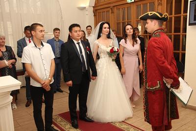 Свадьба в Казани: выездная регистрация в парке, библиотеке, музее, Кремле и  ратуше - Инде
