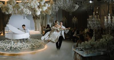 Фото: Что за день такой преКРАСНЫЙ: концептуальная свадьба в Москве (24)