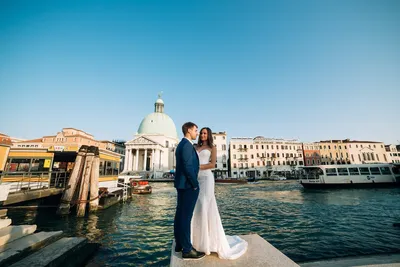 Норковая накидка для серебряной свадьбы в Венеции