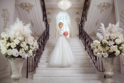 Свадебная фотосессия в Москва-Сити - фото с видом на башни и в апартаментах