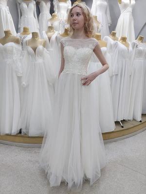 Стильные женские свадебные платья — Купить в интернет-магазине женской  одежды Malina Bonita