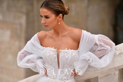 Классическое свадебное платье большого размера блестящее. Модель АС 52-12 -  Свадебный салон Голант в Нижнем Новгороде