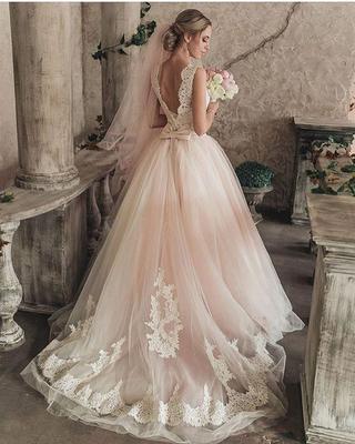 свадебное платье со шлейфом артикул 205318 цвет телесный👗 напрокат 7 900 ₽  ⭐ купить 40 000 ₽ в Самаре