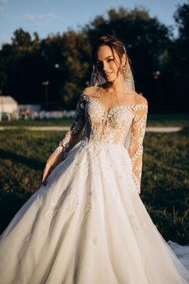 свадебное платье а-силуэта с рукавами артикул 202829 цвет белый👗 напрокат  5 000 ₽ ⭐ купить 30 000 ₽ в Санкт-Петербурге