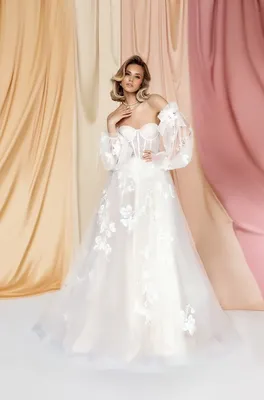Свадебное платье кружевное Бэлла купить в Москве - свадебный салон Etna  Bride