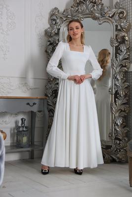 Свадебное платье с пышной юбкой спущенными плечами и длинным шлейфом  артикул 103511 цвет белый👗 напрокат 8 700 ₽ ⭐ купить 89 000 ₽ в  Новосибирске