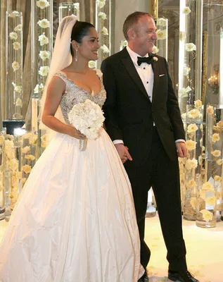 От Кеннеди до Миддлтон: 15 самых красивых свадебных платьев звезд за  последние 70 лет