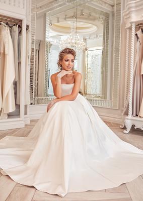 Элитные свадебные платья в Москве - купить дорогие роскошные платья для  невесты: каталог, фото