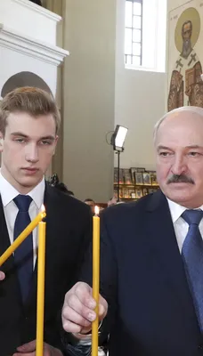Лукашенко присвоил сыну звание генерала и уволил с поста своего помощника —  РБК