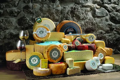 ТОП-5 самых особенных сыров Италии | Topvoyager | Дзен